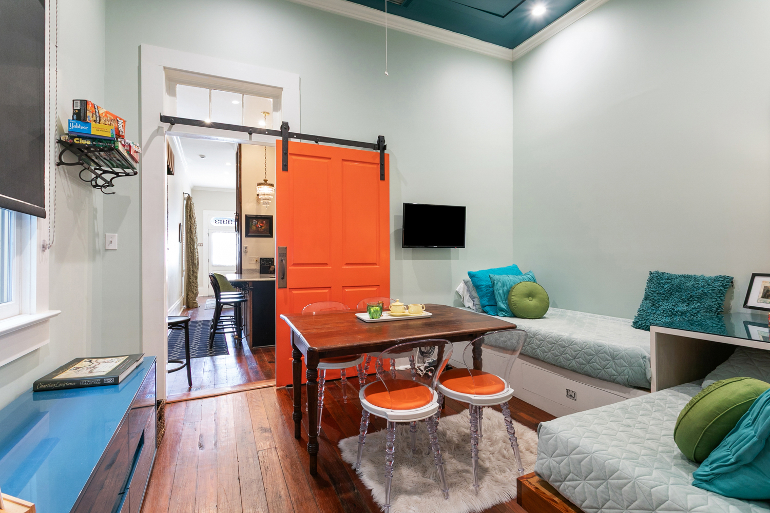 Irish Channel Furnished 2 bedroom