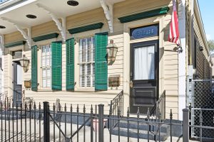 3313 Annunciation St. – Live Local Irish Channel Cottage